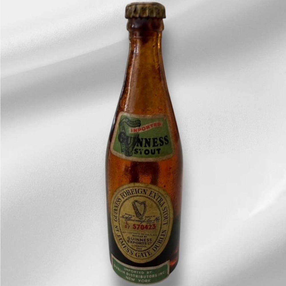 1950'S GUINNESS STOUT MINI SOUVENIR BEER BOTTLE SEALED